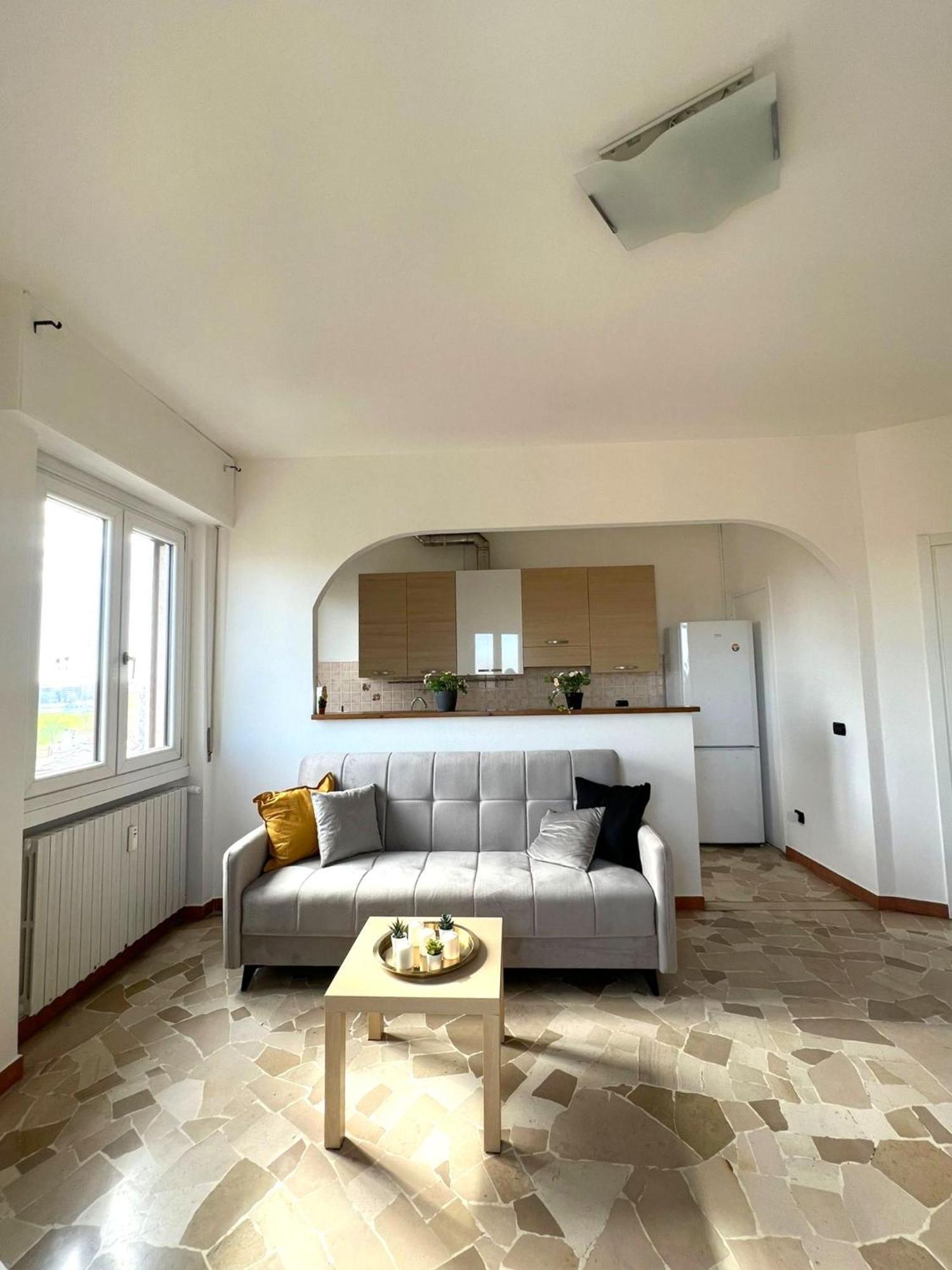 Accomodo Mib58 Bivano Corvetto Milán Exterior foto